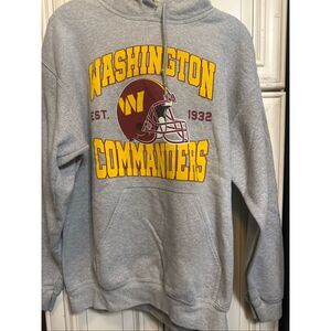 NFL Team Apparel Women's Washington Commanders Pullover Hoodie Multicolor Medium